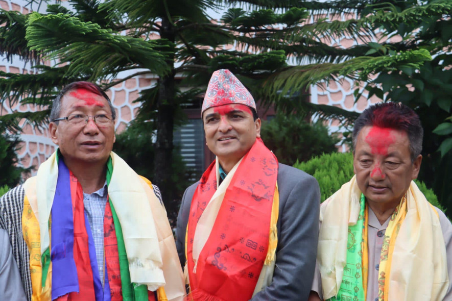 ताप्लेजुङमा तीन वटा पदका लागि  २८ जनाकाे उम्मेदवारी